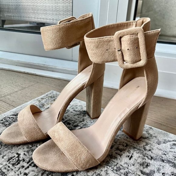Nude Ankle Buckle Block Sandals Heel - Picture 4 of 4